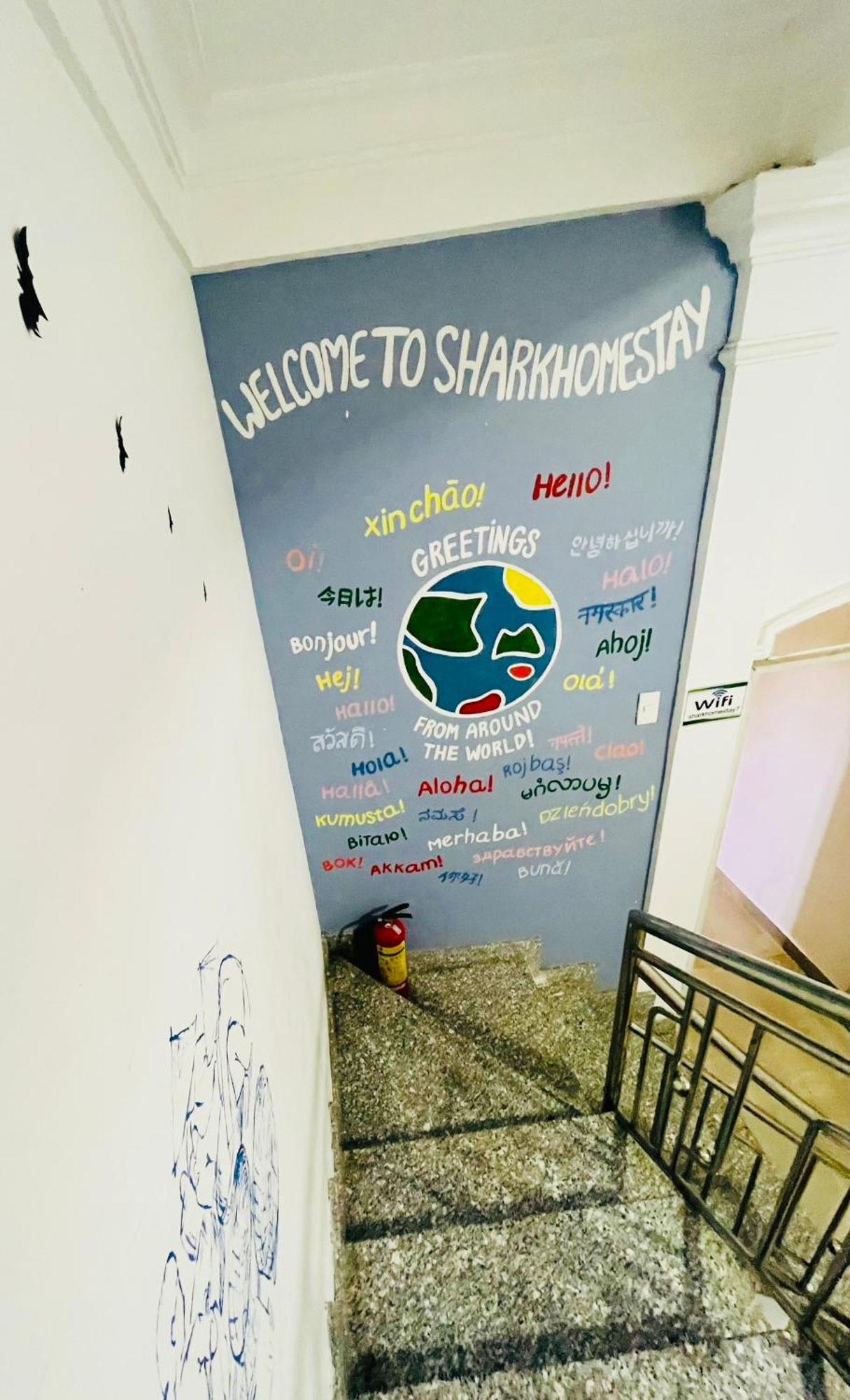 Shark Home Hué Extérieur photo